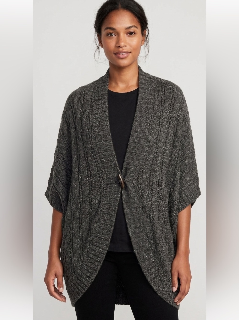 Romeo & Juliet Couture chunky knit sweater